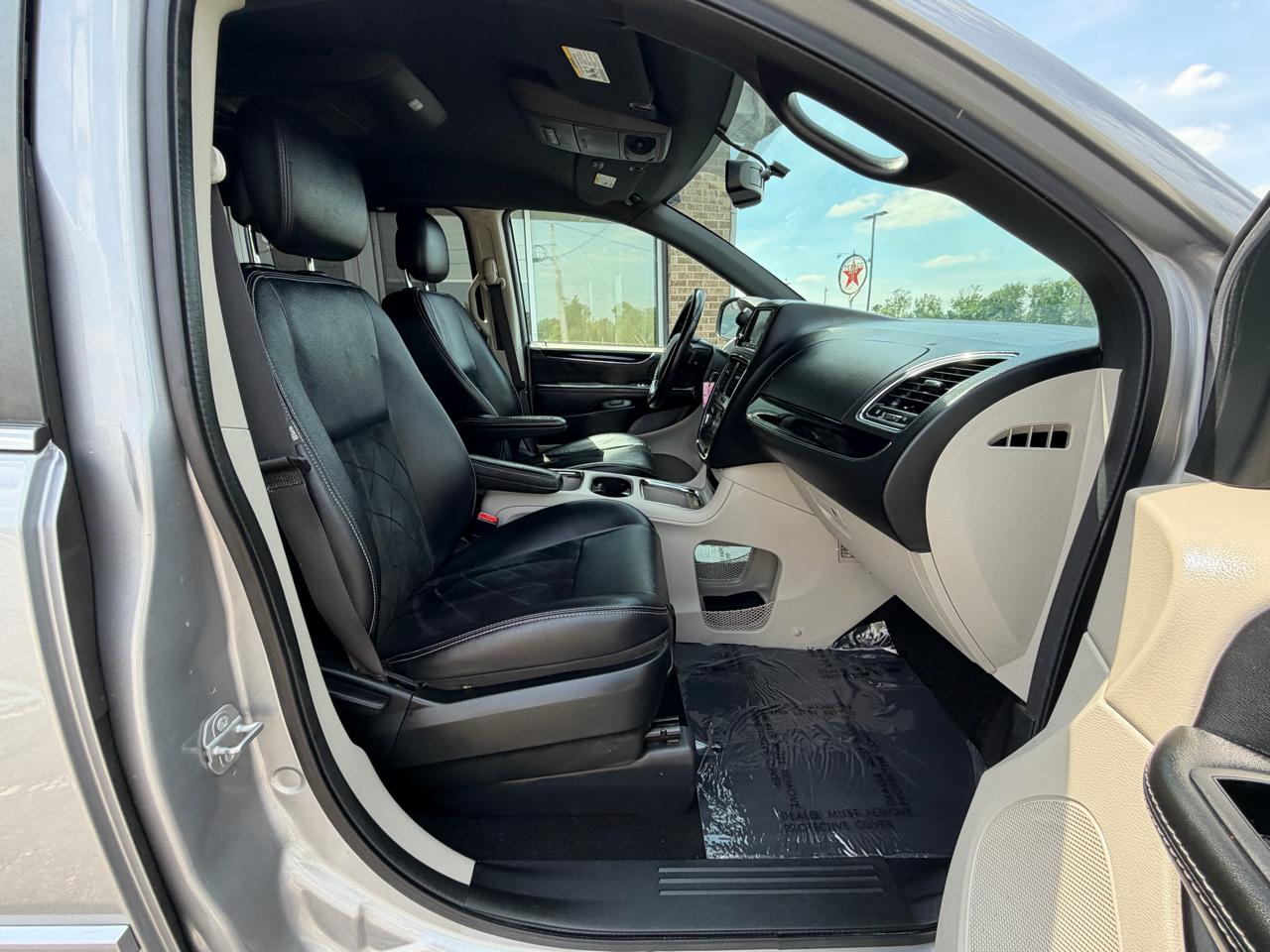 Dodge Grand Caravan SXT Wagon 2017