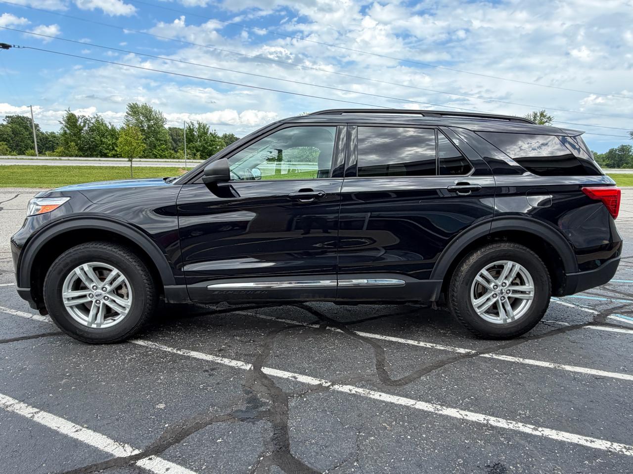 Ford Explorer XLT 4WD 2020