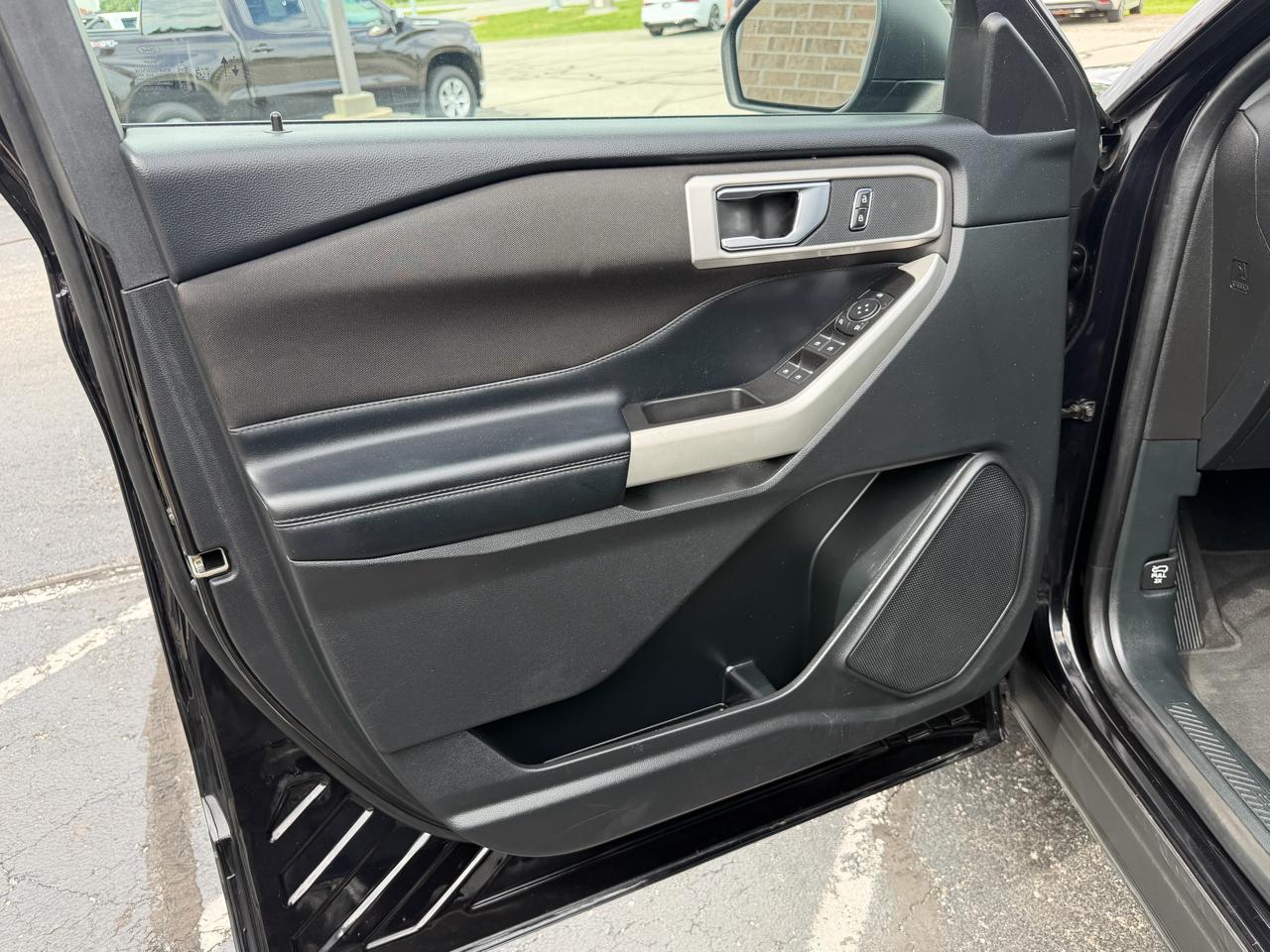 Ford Explorer XLT 4WD 2020