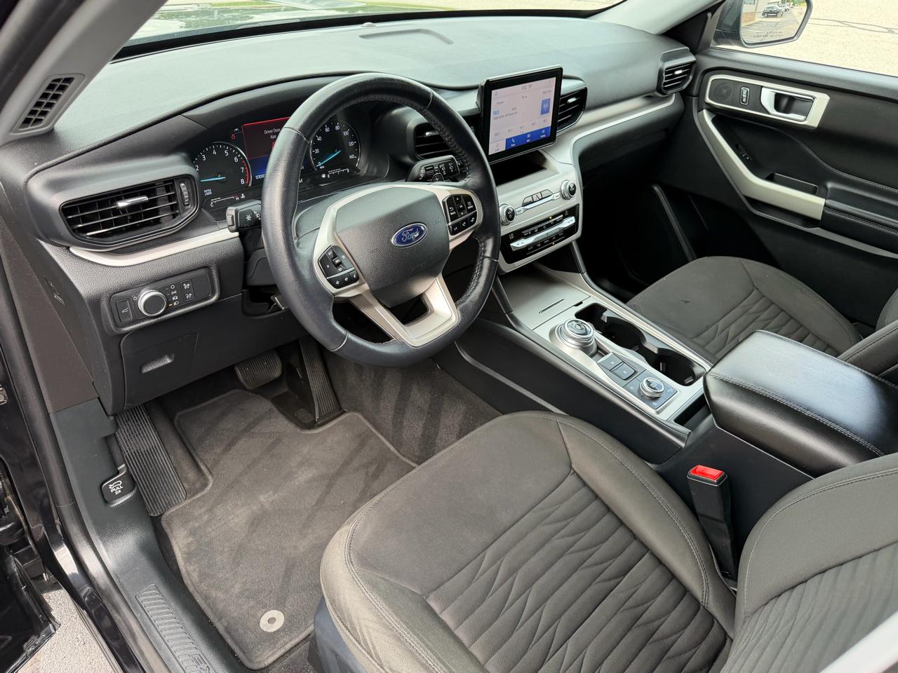 Ford Explorer XLT 4WD 2020