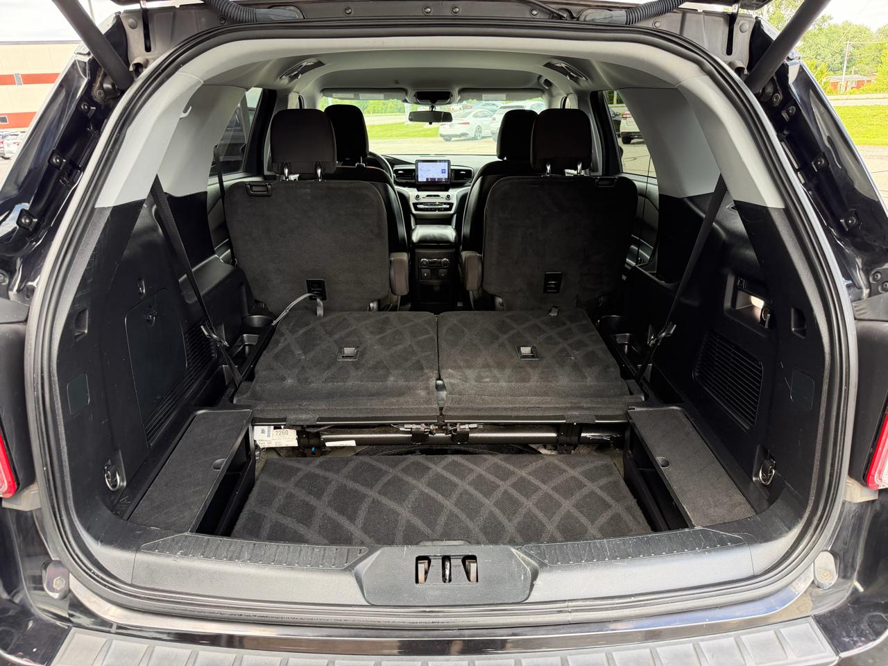 Ford Explorer XLT 4WD 2020