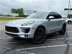 2016 Porsche Macan 