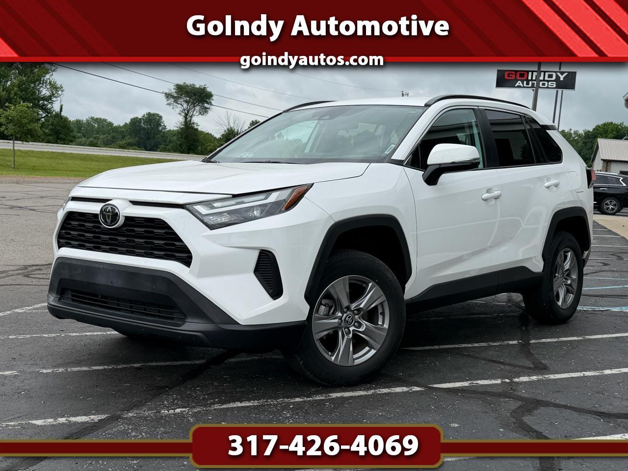 Toyota RAV4 XLE FWD (Natl) 2024