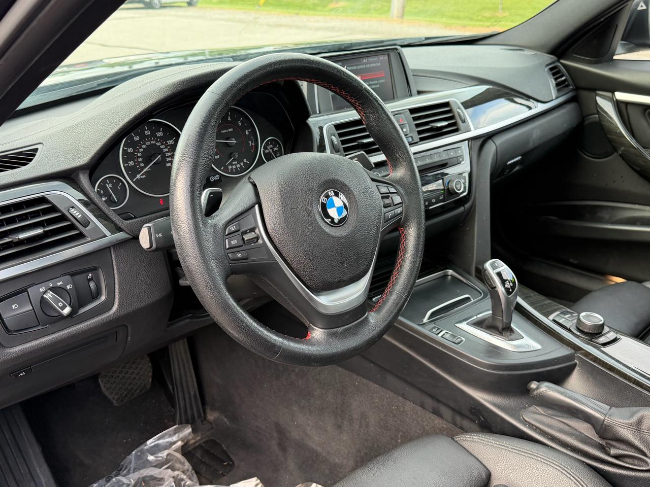 BMW 3 Series 330i xDrive Sedan 2018