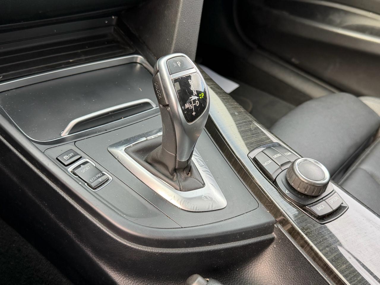 BMW 3 Series 330i xDrive Sedan 2018