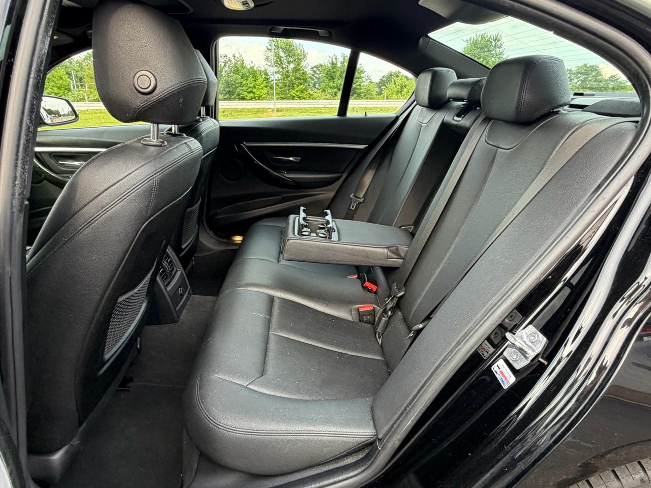 BMW 3 Series 330i xDrive Sedan 2018