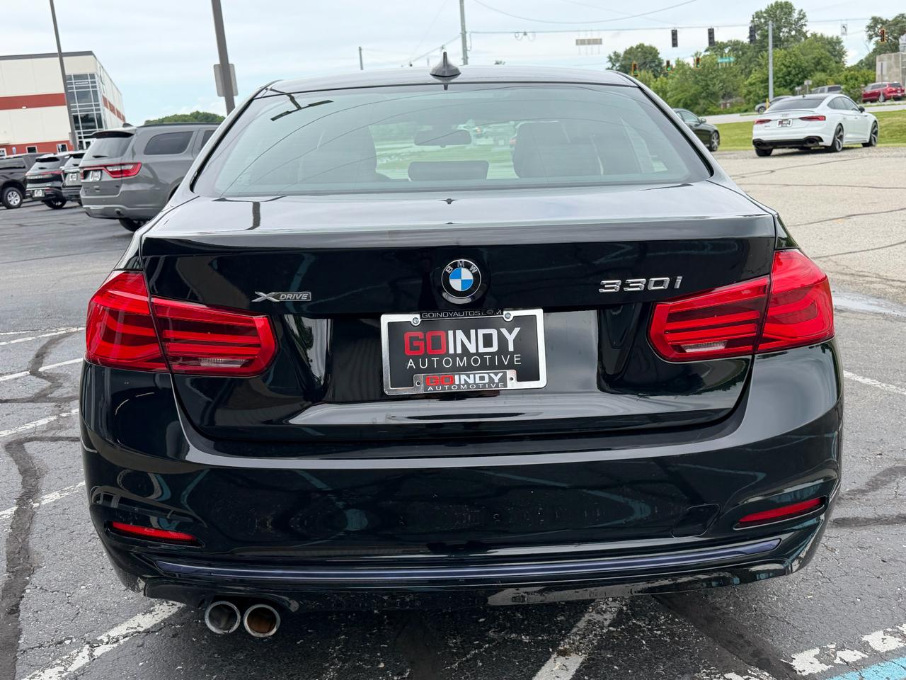 BMW 3 Series 330i xDrive Sedan 2018
