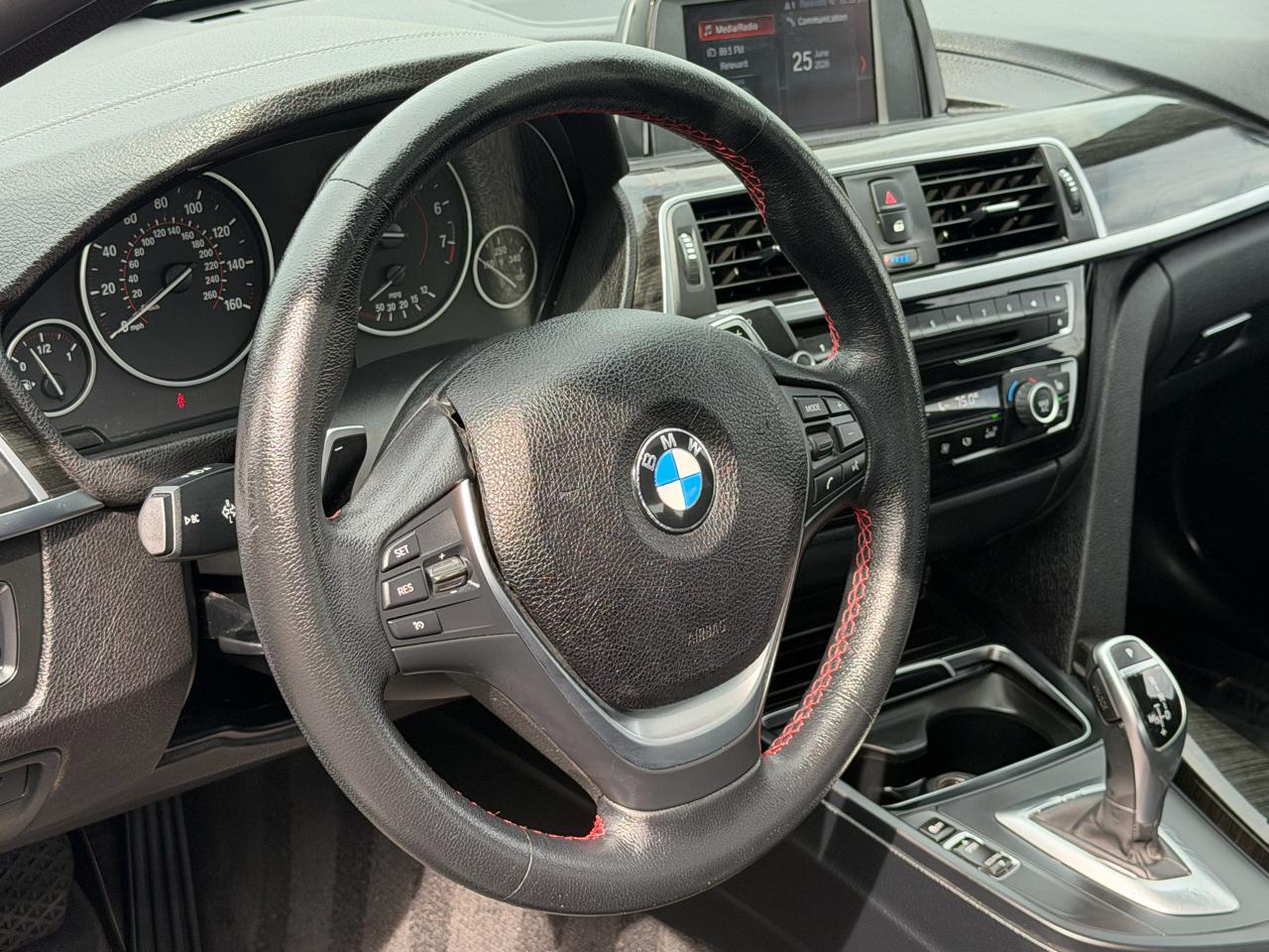 BMW 3 Series 330i xDrive Sedan 2018