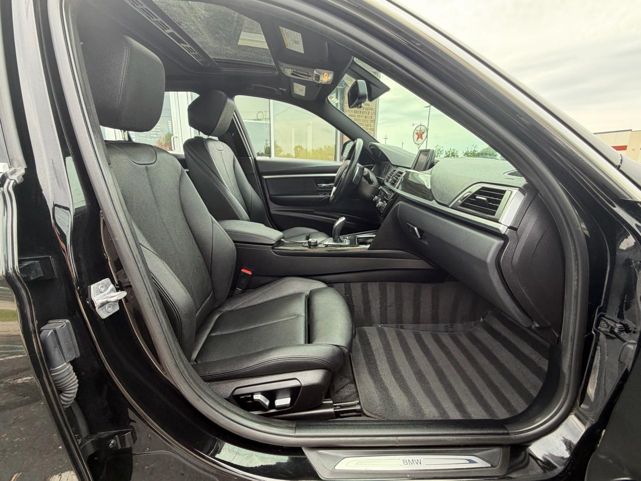 BMW 3 Series 330i xDrive Sedan 2018