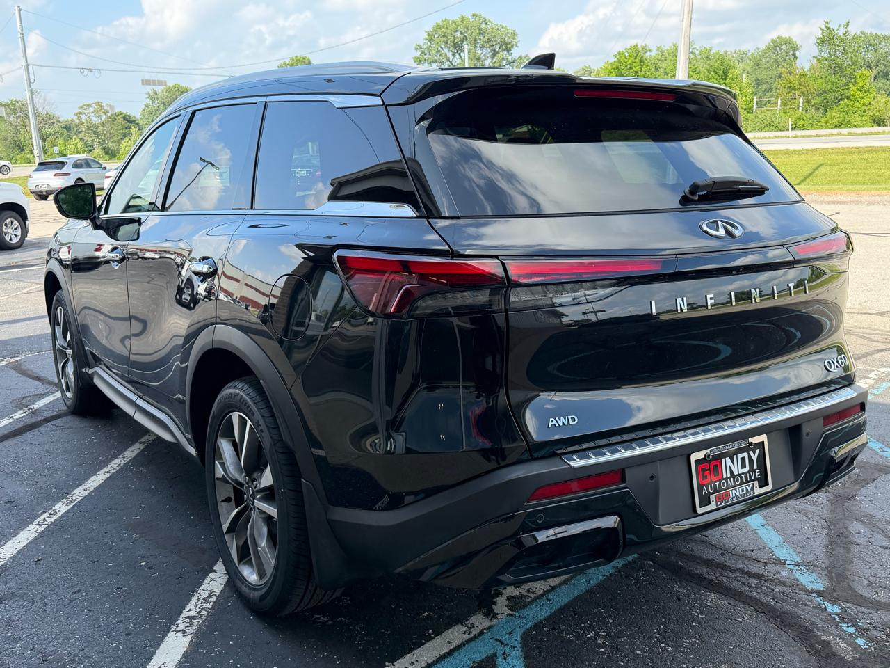 Infiniti QX60 LUXE AWD 2023