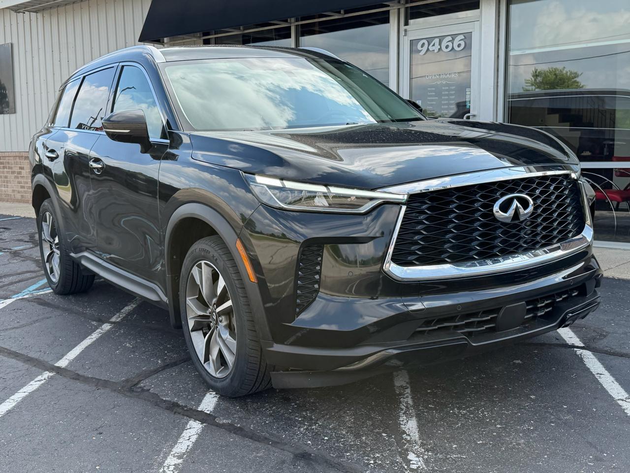 Infiniti QX60 LUXE AWD 2023