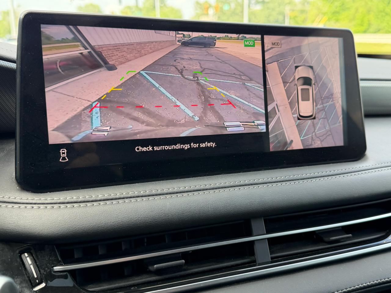 Infiniti QX60 LUXE AWD 2023