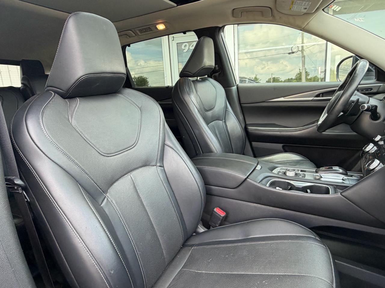 Infiniti QX60 LUXE AWD 2023