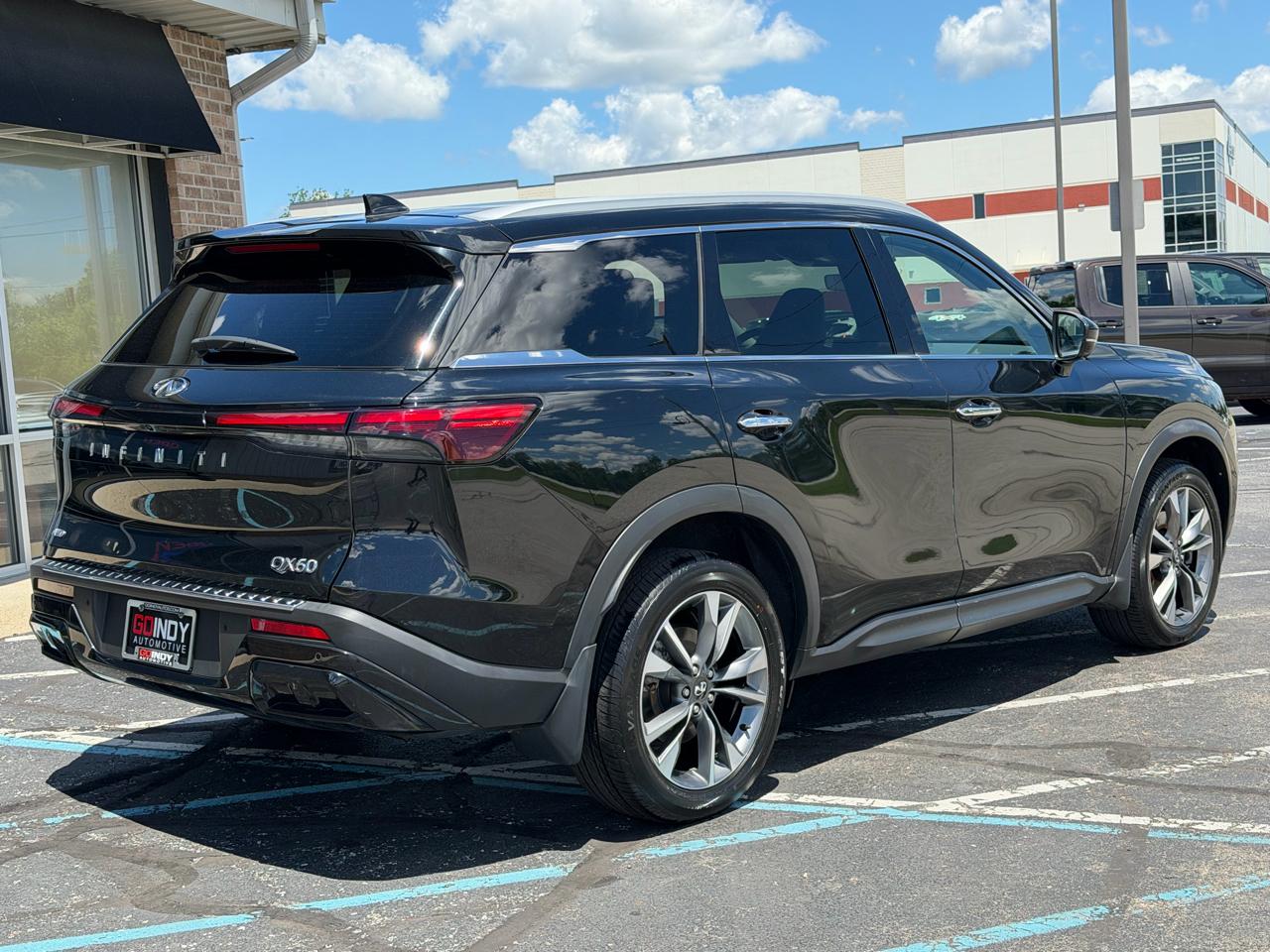Infiniti QX60 LUXE AWD 2023