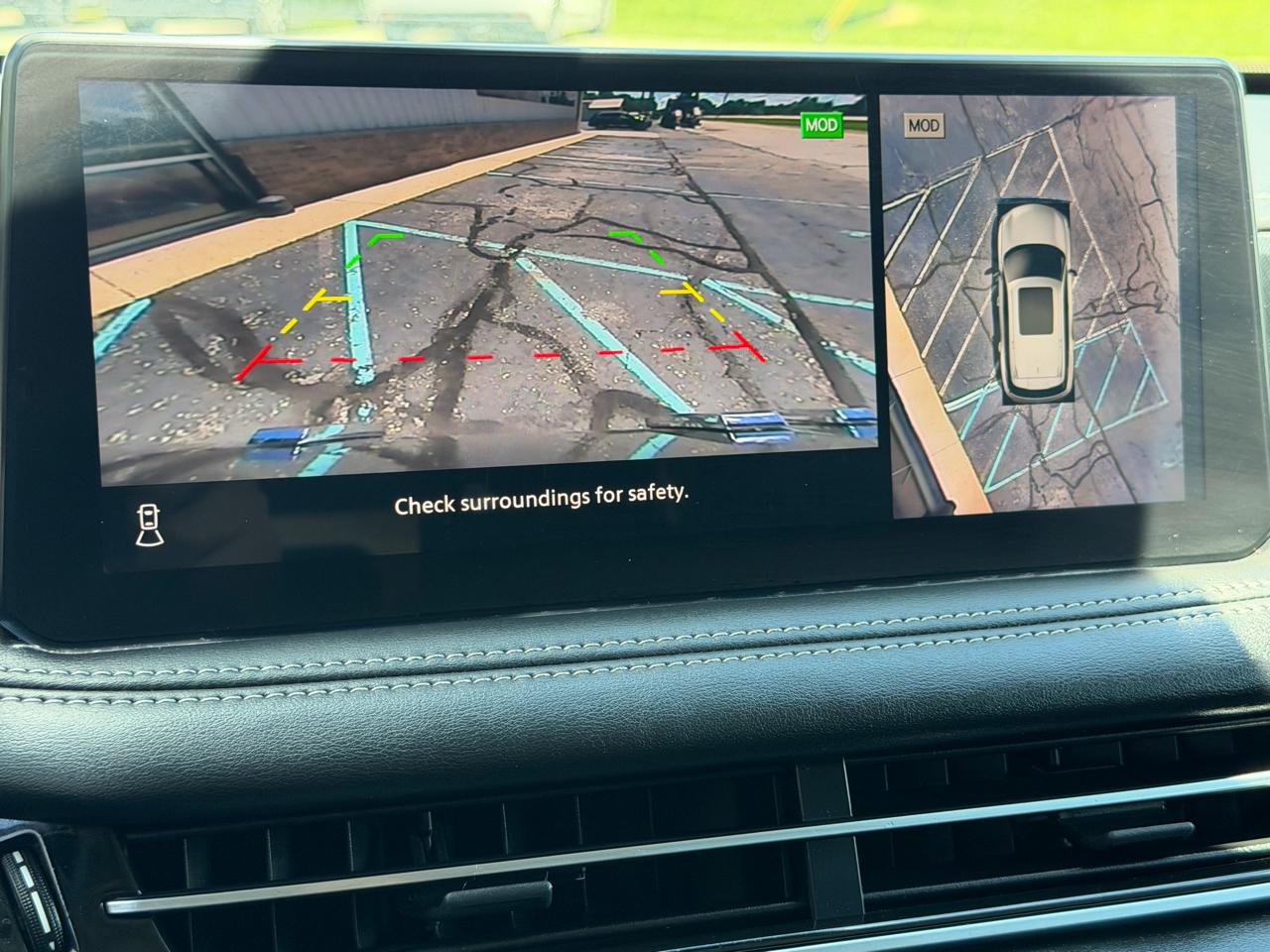 Infiniti QX60 LUXE AWD 2023