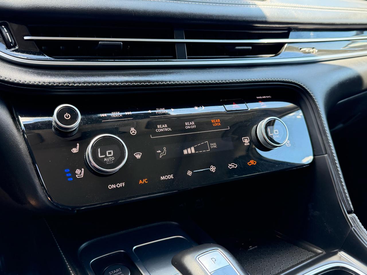 Infiniti QX60 LUXE AWD 2023