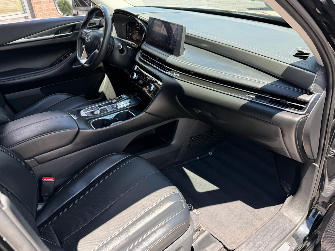 Infiniti QX60 LUXE AWD 2023