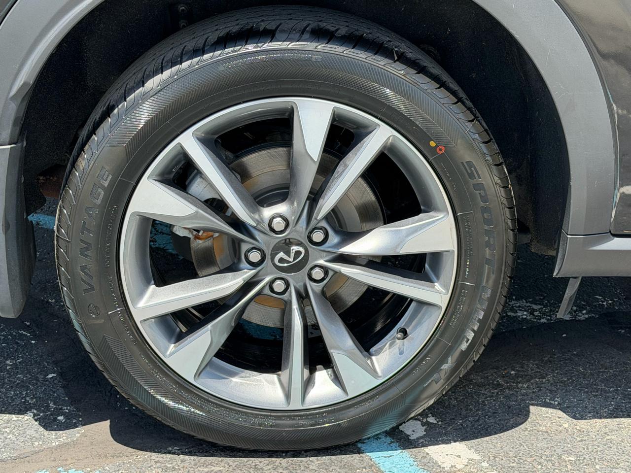 Infiniti QX60 LUXE AWD 2023