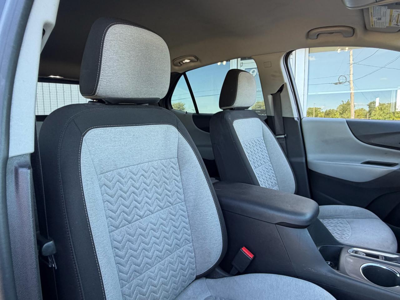 Chevrolet Equinox AWD 4dr LT w/1LT 2023