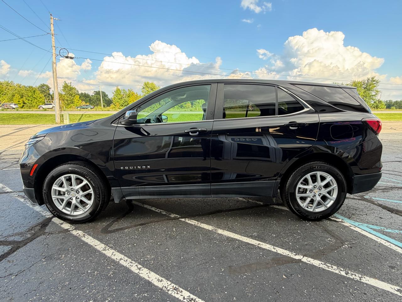 Chevrolet Equinox AWD 4dr LT w/1LT 2023