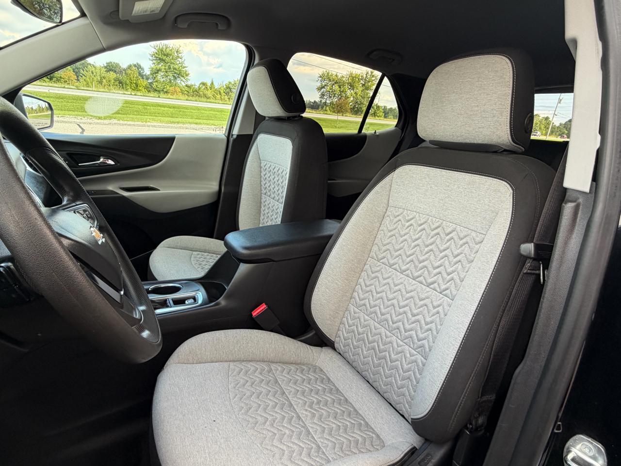 Chevrolet Equinox AWD 4dr LT w/1LT 2023
