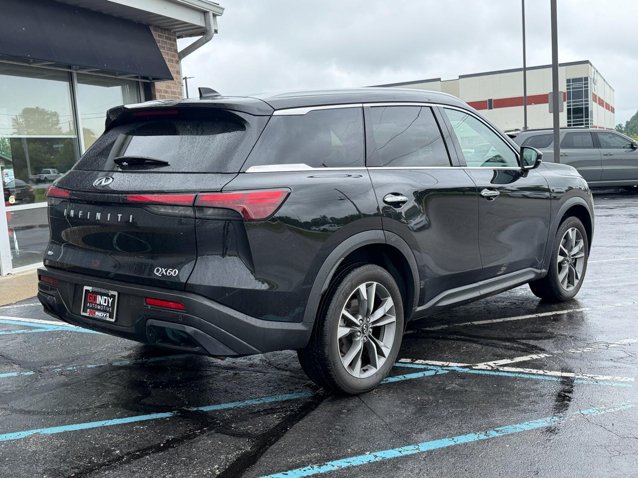 Infiniti QX60 LUXE AWD 2024