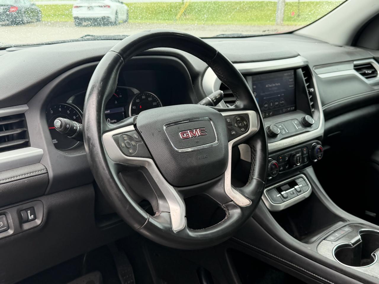 GMC Acadia FWD 4dr SLT 2023
