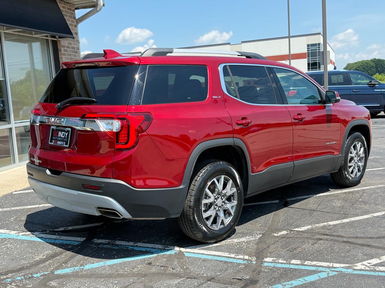 GMC Acadia FWD 4dr SLT 2023