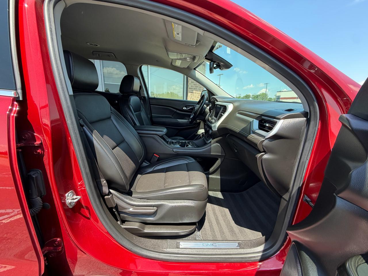 GMC Acadia FWD 4dr SLT 2023