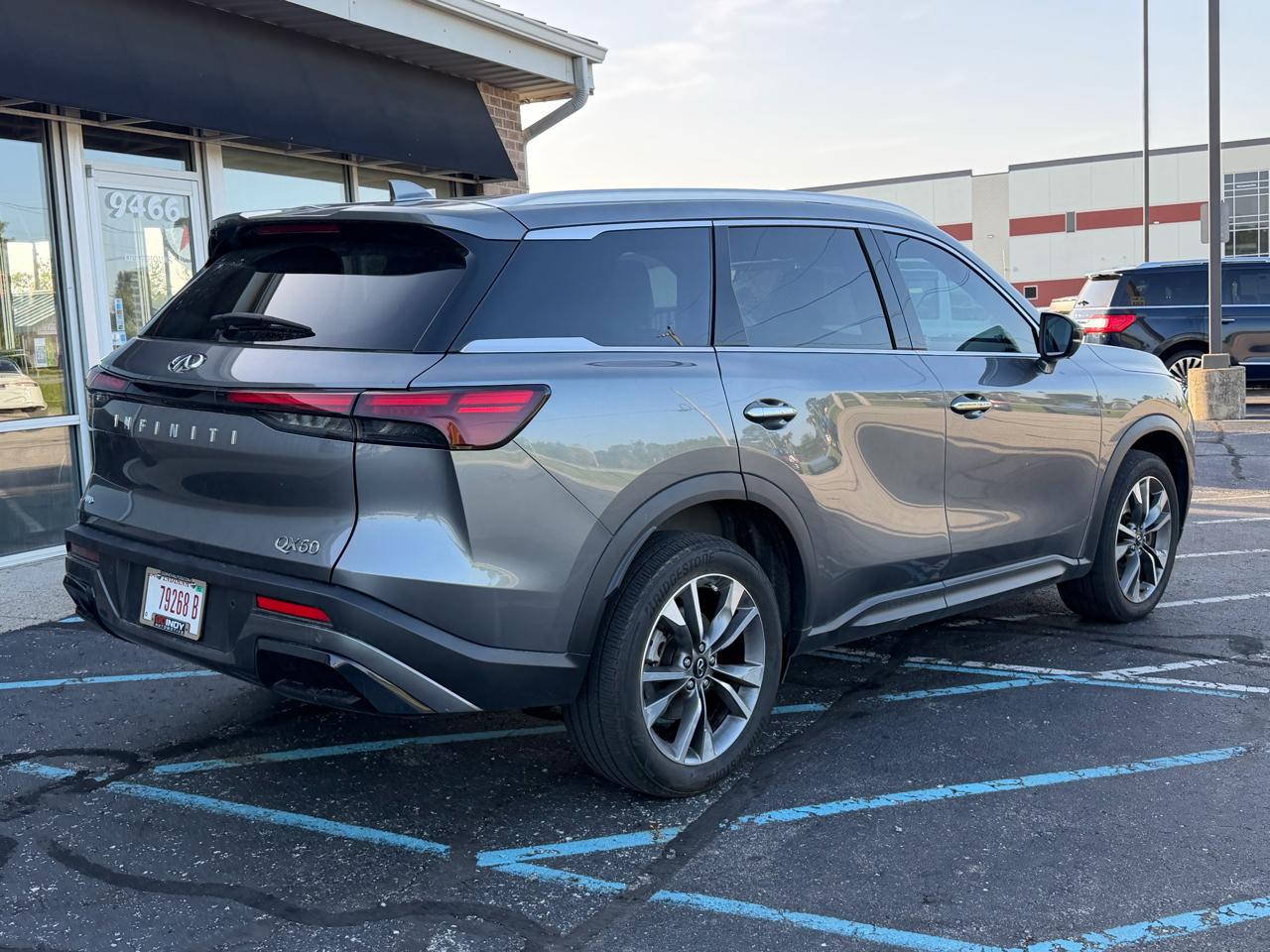 Infiniti QX60 LUXE AWD 2024