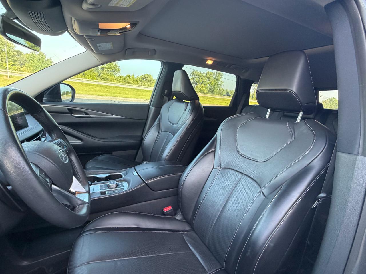 Infiniti QX60 LUXE AWD 2024