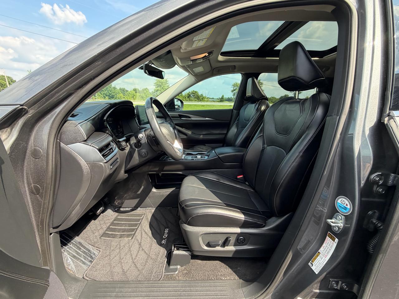 Infiniti QX60 LUXE AWD 2024
