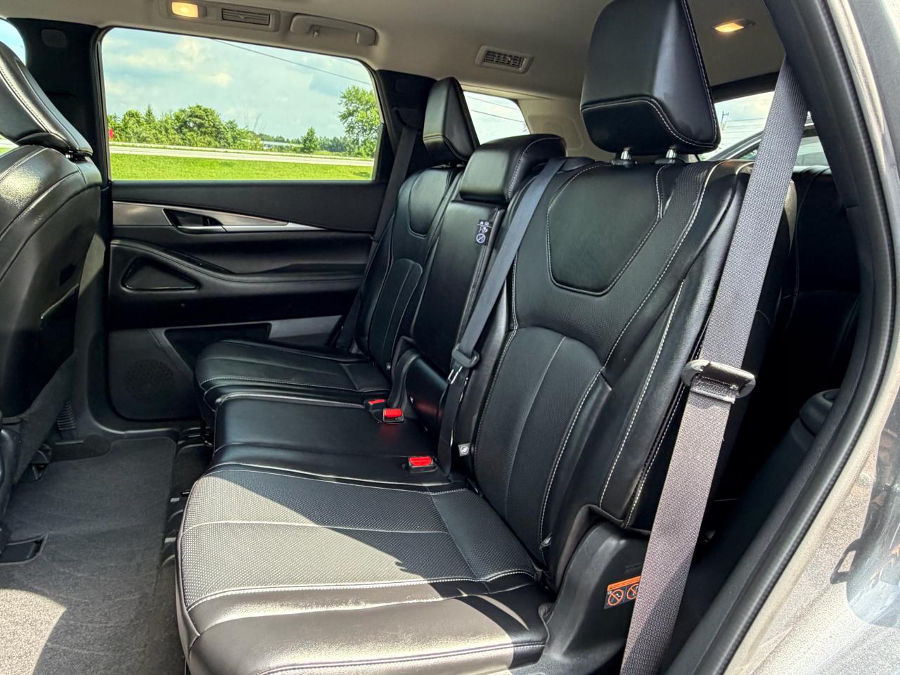 Infiniti QX60 LUXE AWD 2024