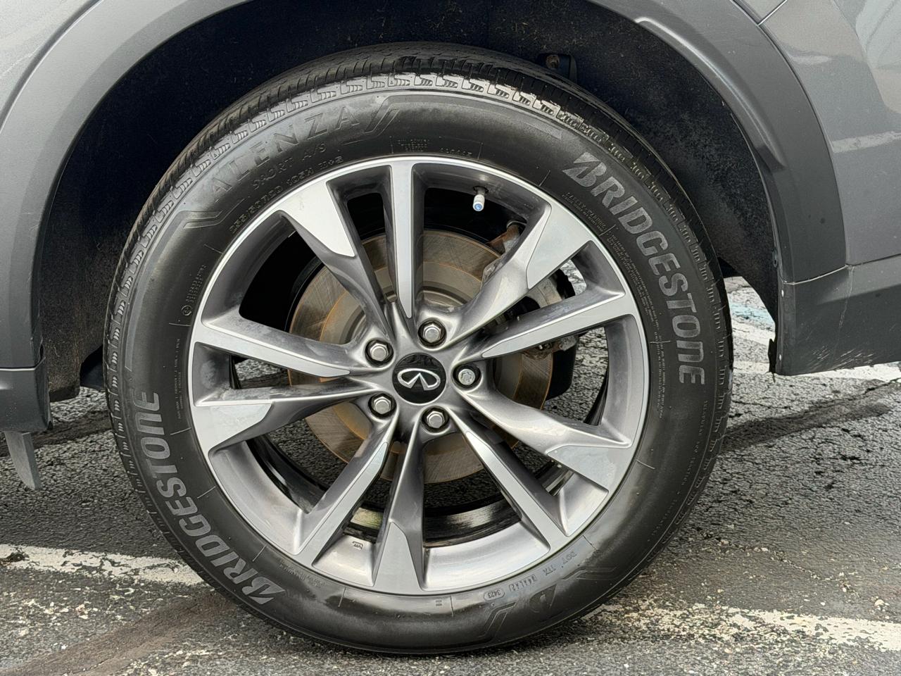 Infiniti QX60 LUXE AWD 2024