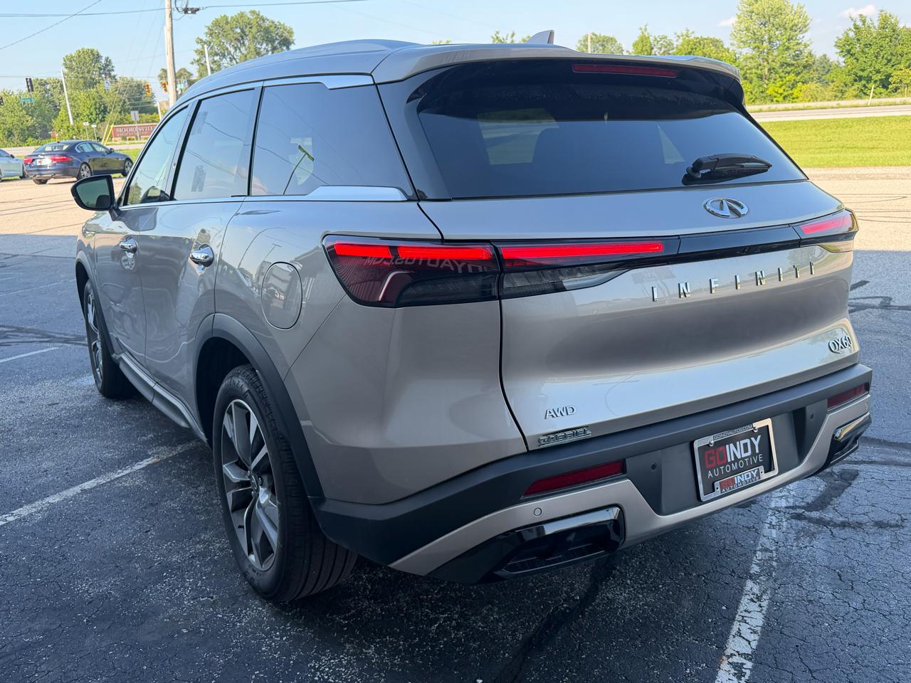 Infiniti QX60 LUXE AWD 2024