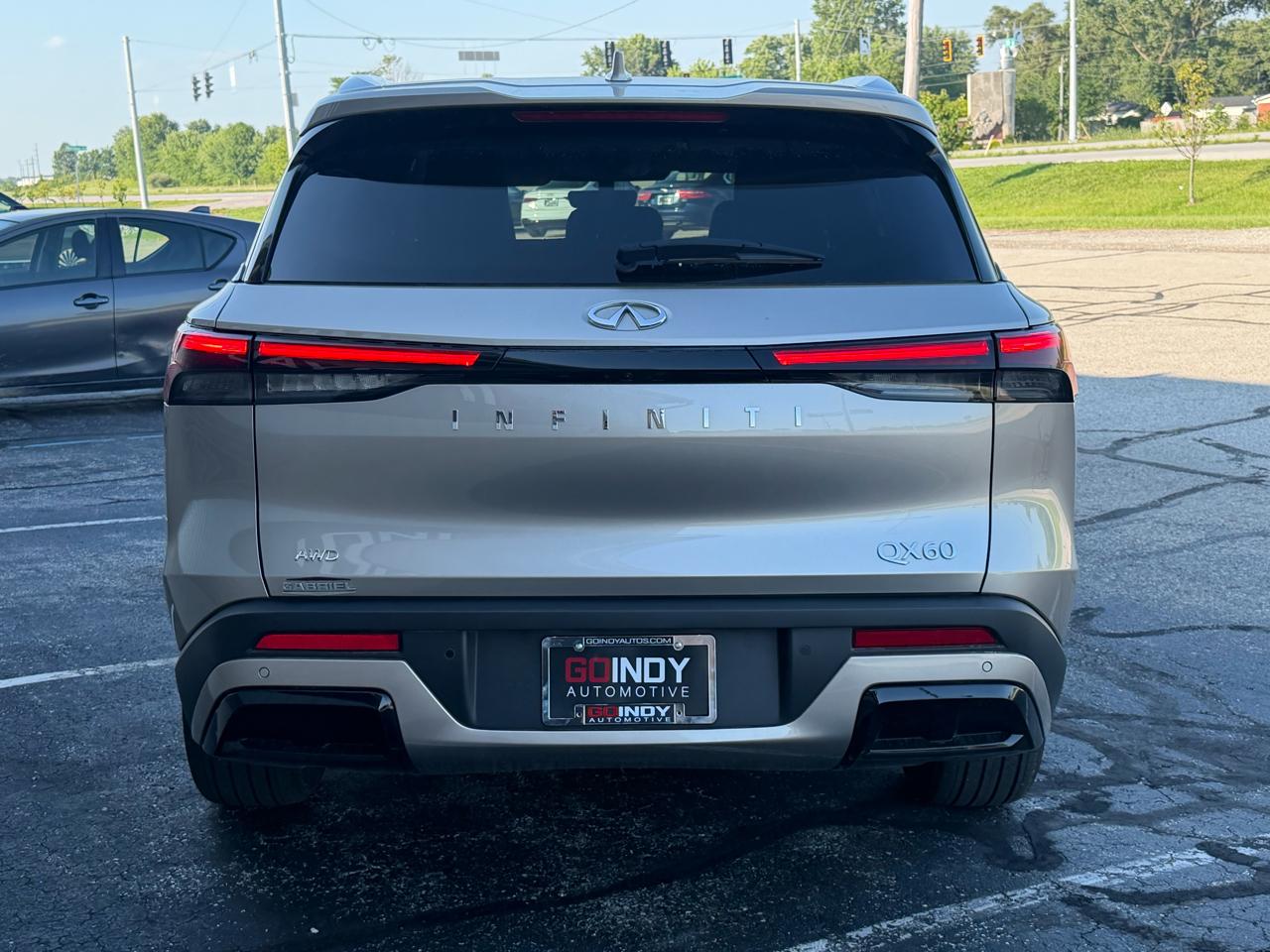 Infiniti QX60 LUXE AWD 2024