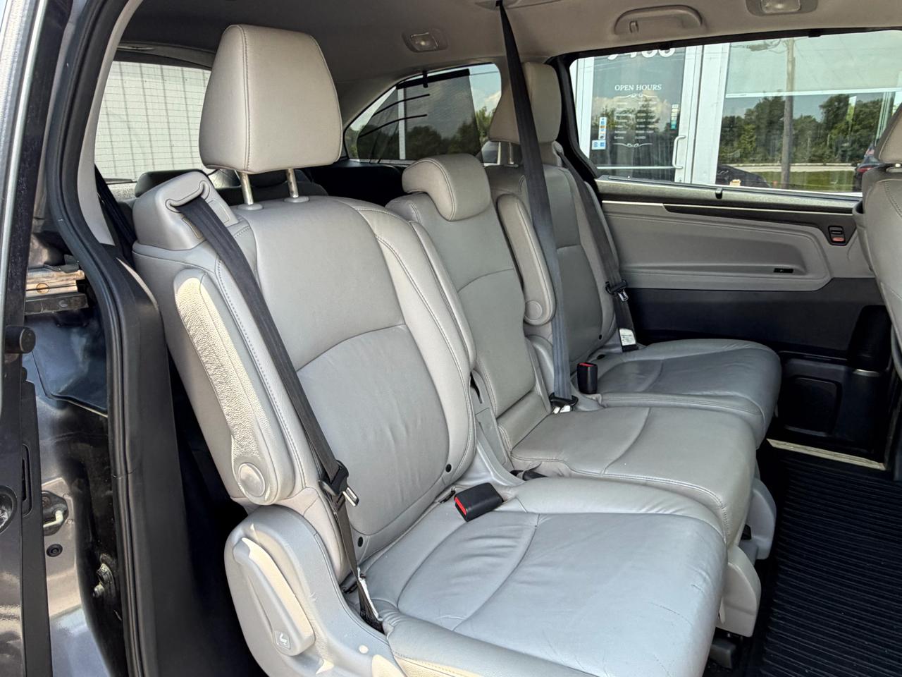 Honda Odyssey Touring Auto 2020
