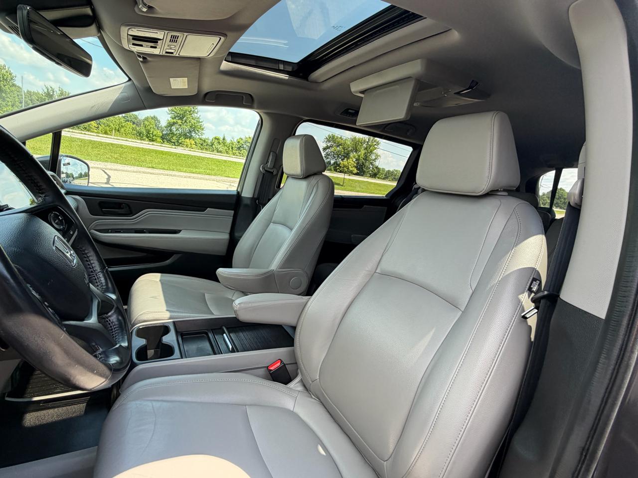 Honda Odyssey Touring Auto 2020