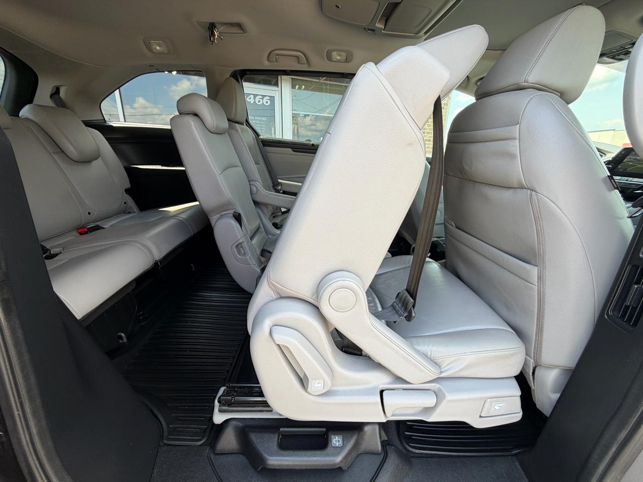 Honda Odyssey Touring Auto 2020