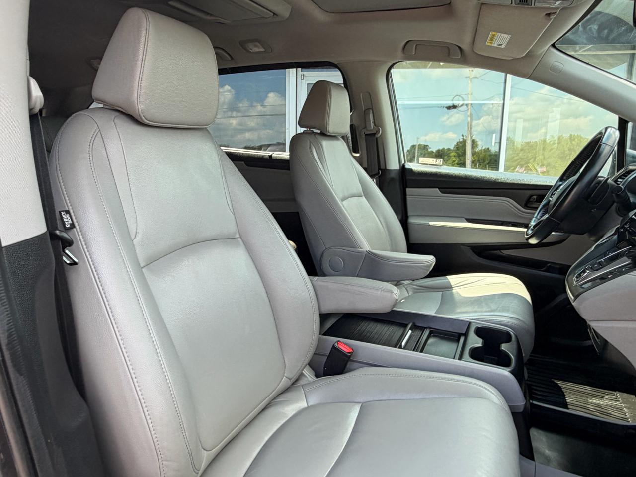 Honda Odyssey Touring Auto 2020