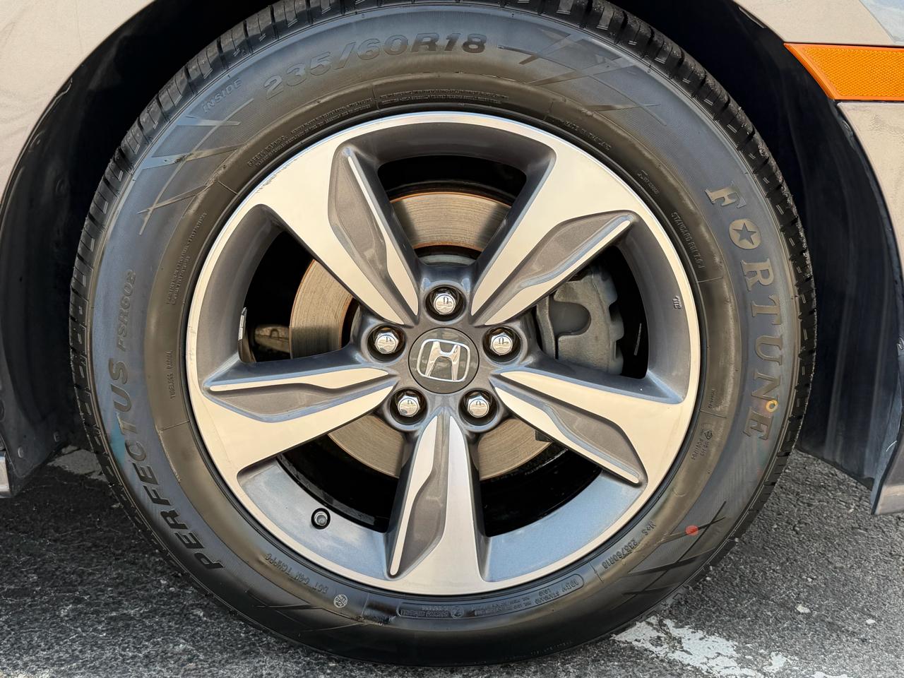 Honda Odyssey Touring Auto 2020