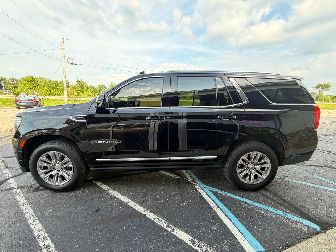 GMC Yukon 4WD 4dr Denali 2022