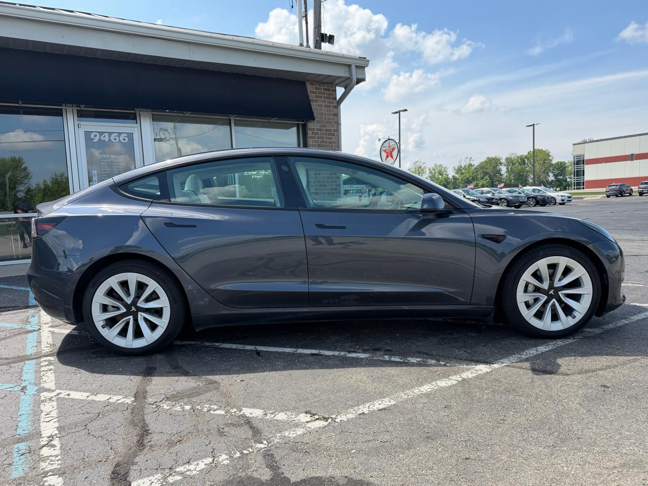Tesla Model 3 Standard Range Plus RWD 2021