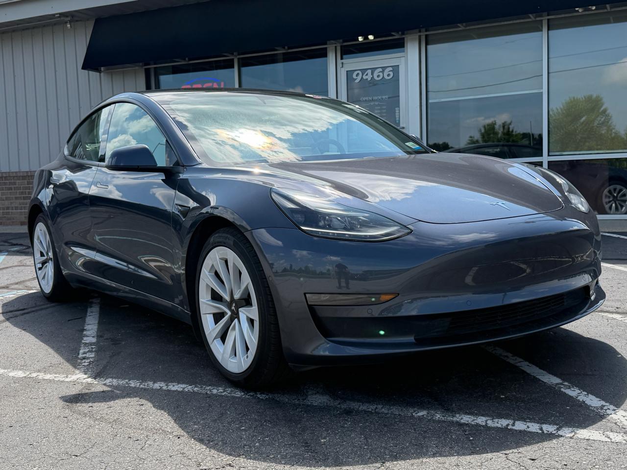 Tesla Model 3 Standard Range Plus RWD 2021