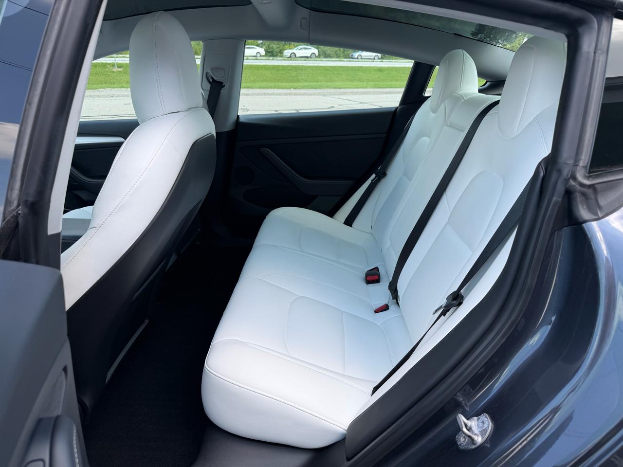 Tesla Model 3 Standard Range Plus RWD 2021