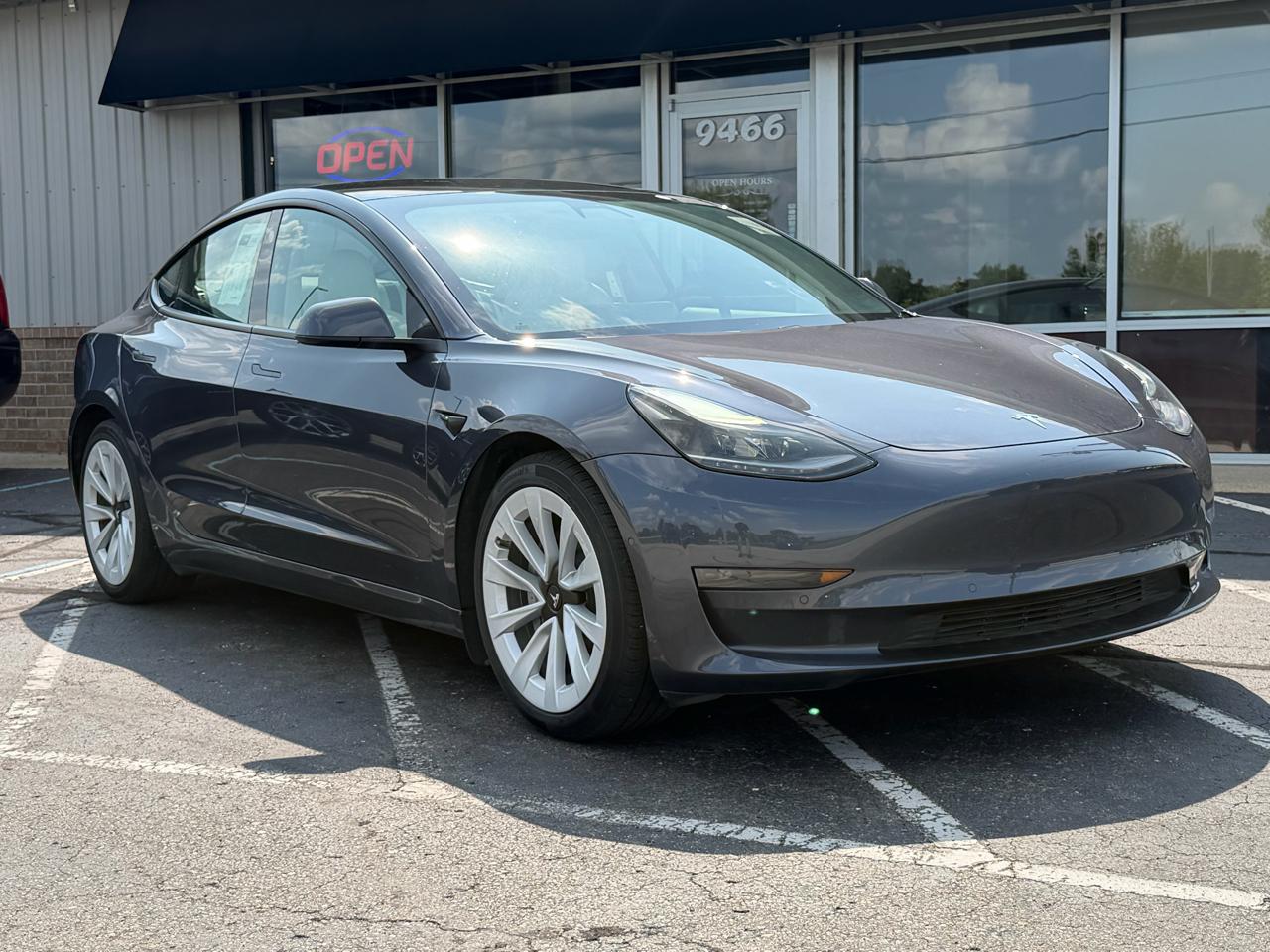 Tesla Model 3 Standard Range Plus RWD 2021