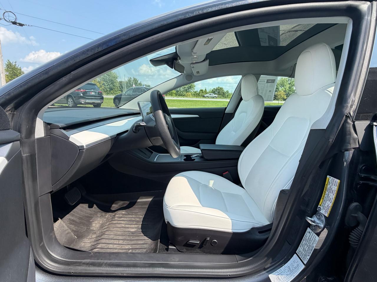 Tesla Model 3 Standard Range Plus RWD 2021