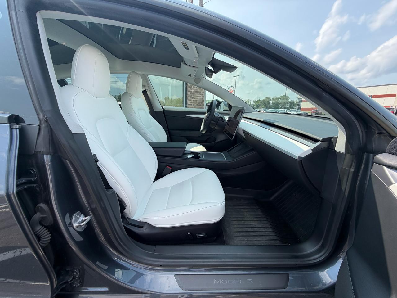 Tesla Model 3 Standard Range Plus RWD 2021