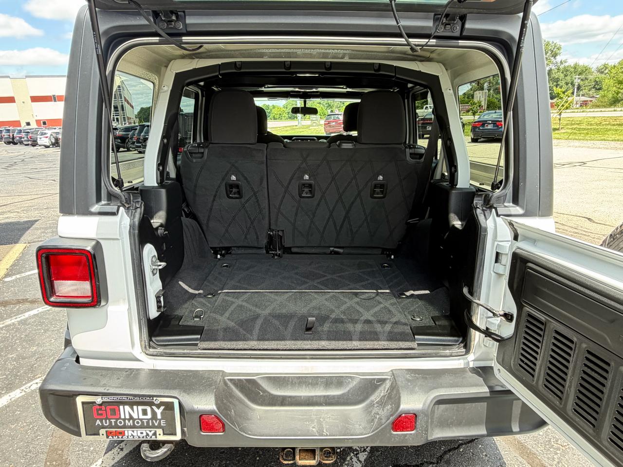 Jeep Wrangler Unlimited Sahara 4x4 2021
