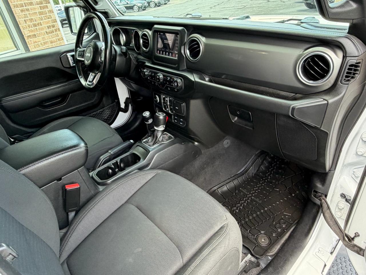 Jeep Wrangler Unlimited Sahara 4x4 2021